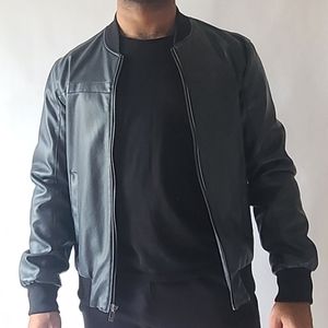 Guess leather bomber jacket flower Interior